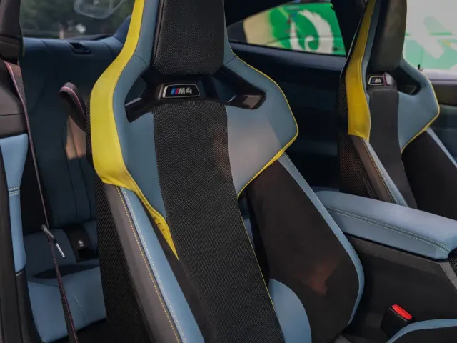 BMW M4 — Фото автомобиля 13