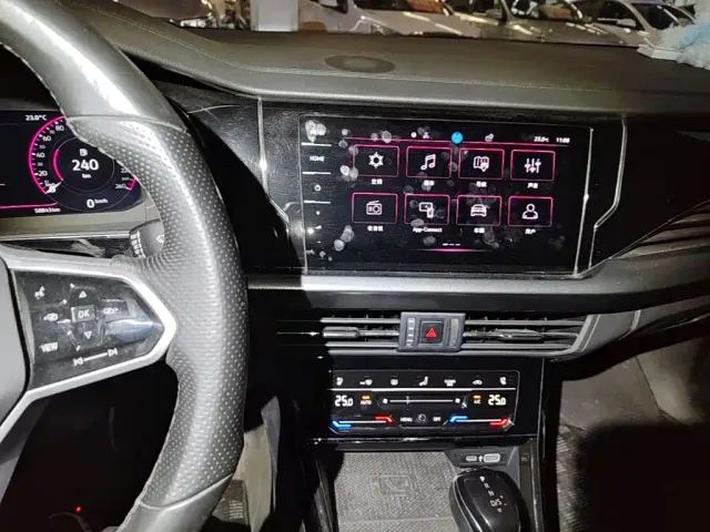 Volkswagen Passat — Фото автомобиля 12
