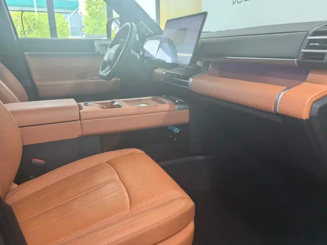 BYD FangChengBao Titanium 7 — Фото автомобиля 16