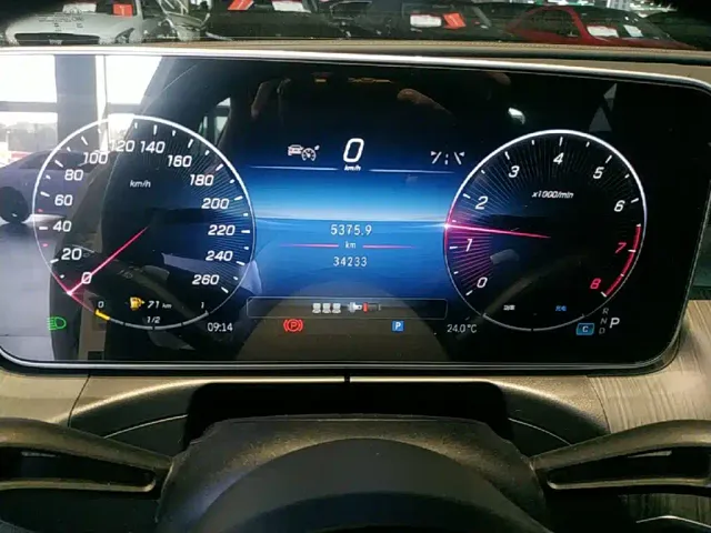 Mercedes-Benz C-Class — Фото автомобиля 11