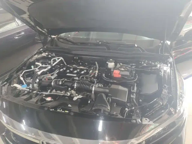 Honda Accord — Фото автомобиля 15