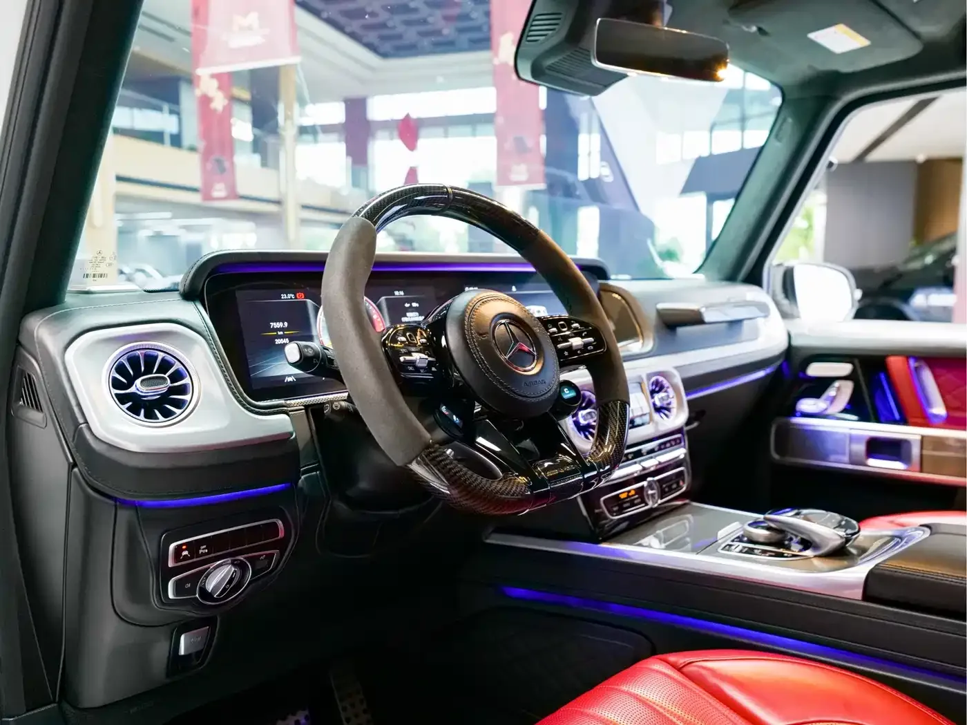 Mercedes-Benz Mercedes-Benz G-Class 2022 G 500 — Фото автомобиля 10
