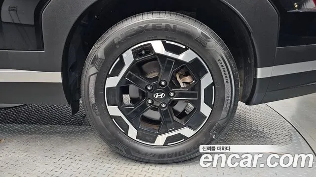 Hyundai Santafe Santa Fe (MX5) Бензин 2.5T 2WD — Фото автомобиля 4