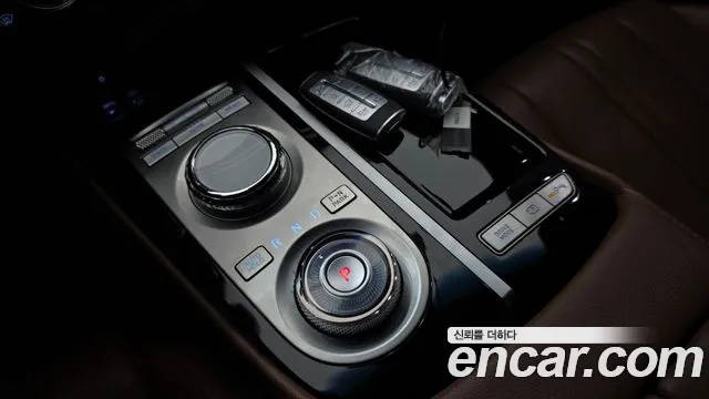 Genesis G80 Бензин 2.5 турбо AWD — Фото автомобиля 8