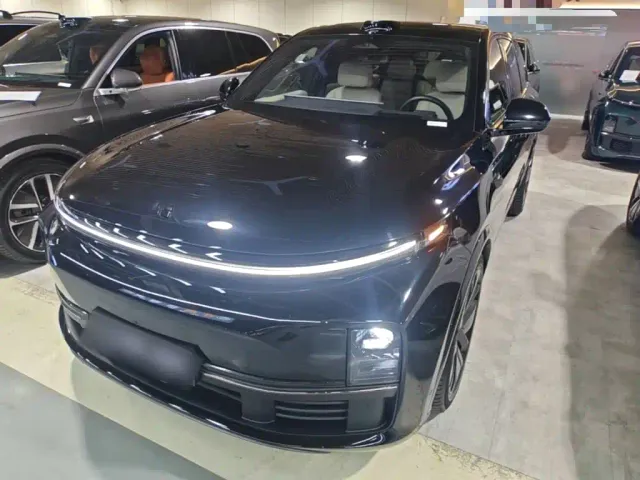 Фотография автомобиля — Li Auto L7