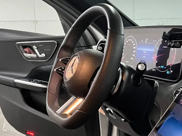 Mercedes-Benz C-Class — Фото автомобиля 17