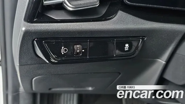 Kia Niro — Фото автомобиля 24