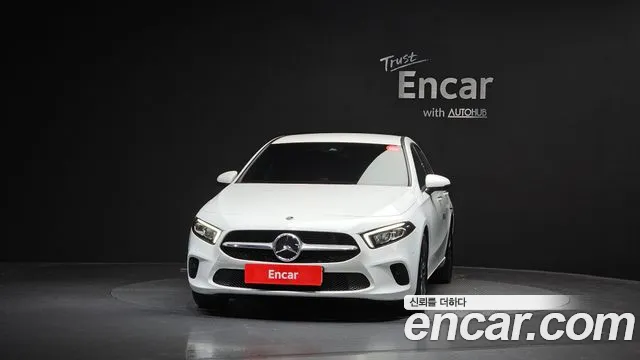 Mercedes-Benz A-Class — Фото автомобиля 3