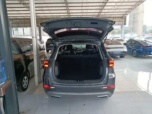 Changan CS75 — Фото автомобиля 18