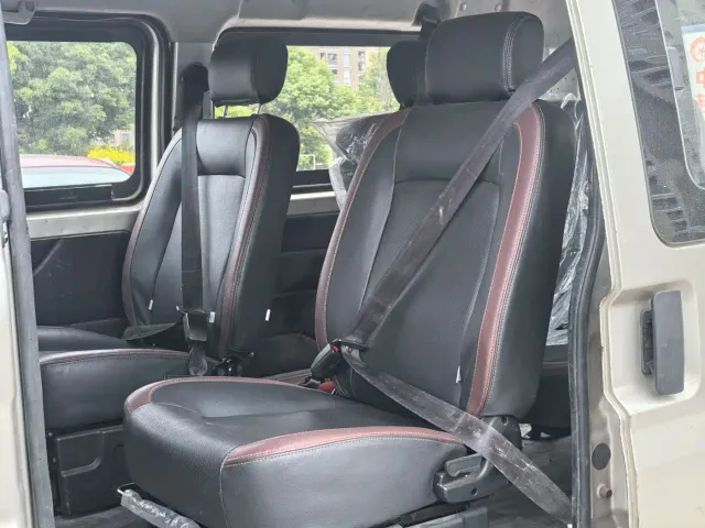 Dongfeng Xiaokang C56 — Фото автомобиля 5