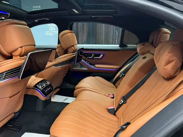 Mercedes-Benz S-Class — Фото автомобиля 10