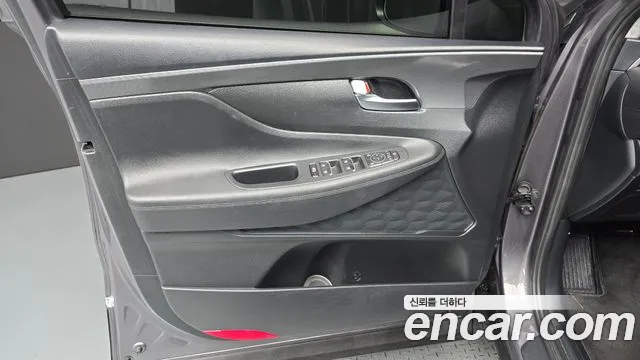 Hyundai Santafe Новый Santa Fe Дизель 2.2 2WD — Фото автомобиля 24