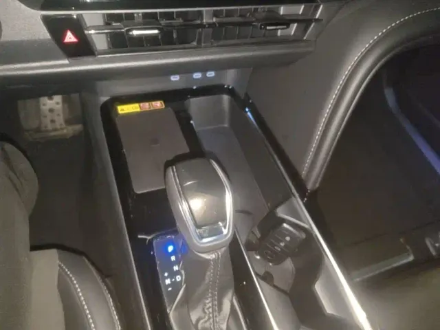 Toyota Camry — Фото автомобиля 13