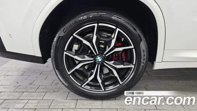 BMW X4 xDrive20i M Sport — Фото автомобиля 5