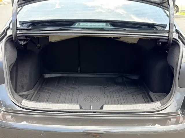 Volkswagen Sagitar — Фото автомобиля 15