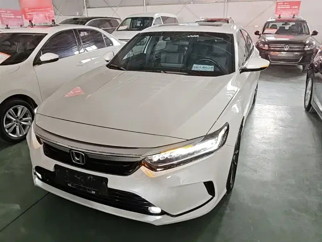 Honda Inspire — Фото автомобиля 2