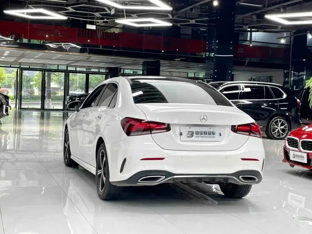 Mercedes-Benz A-Class — Фото автомобиля 10