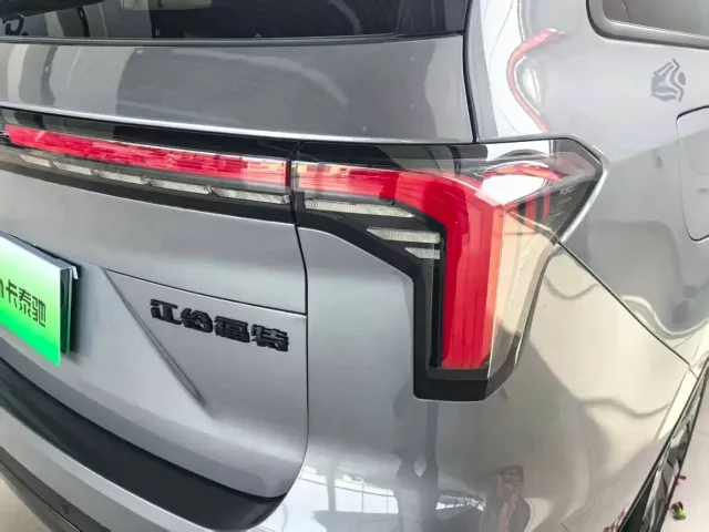 Ford Lingyu — Фото автомобиля 10