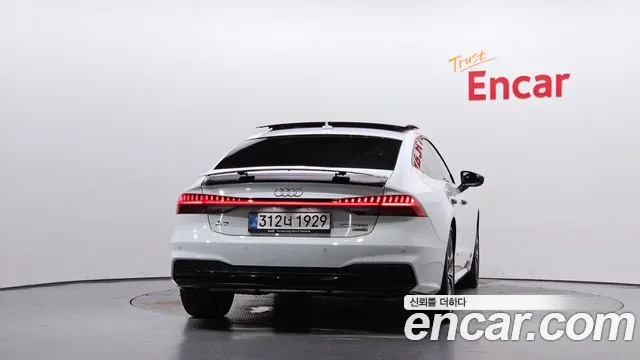 Audi A7 55 TFSI quattro Premium — Фото автомобиля 3