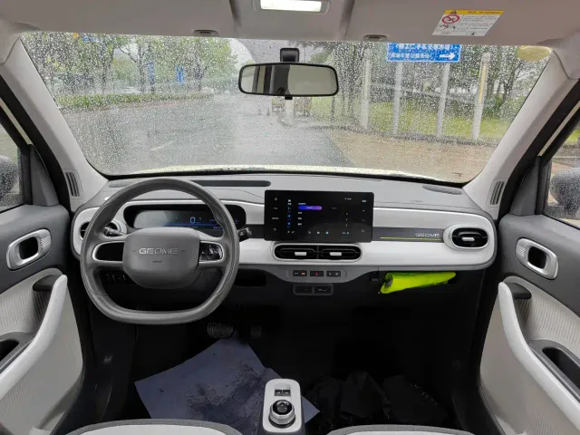 Geely Panda — Фото автомобиля 9