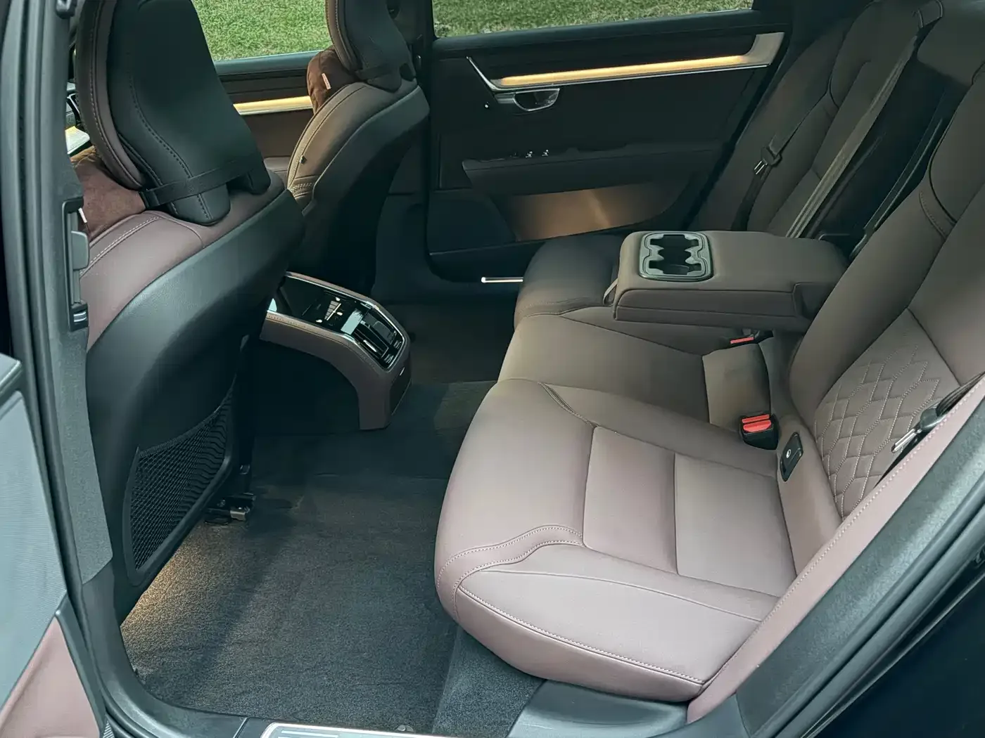Volvo Volvo S90 2026 B5 Zhiyuan Luxury Edition — Фото автомобиля 9