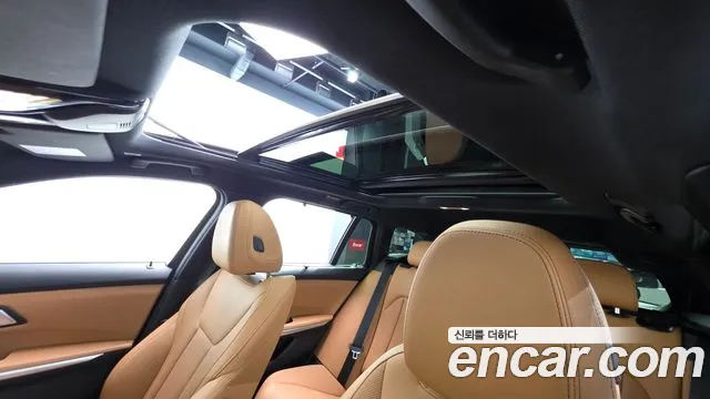 BMW 3-Series 3 серия (G20) 320d Touring M Sport — Фото автомобиля 17