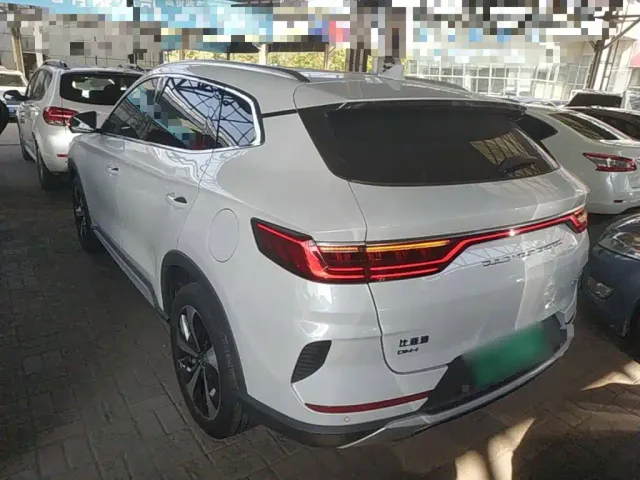 BYD Song PLUS — Фото автомобиля 4