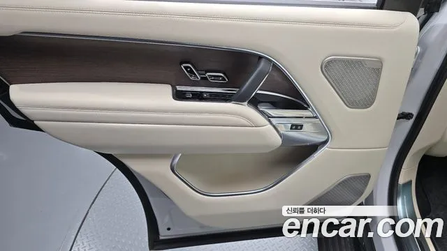 Land Rover Range Rover — Фото автомобиля 19