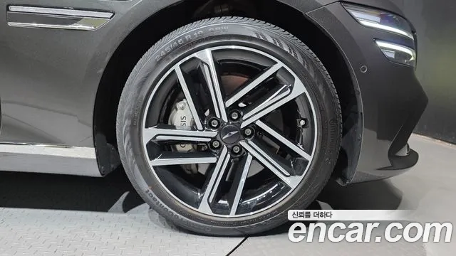 Genesis G80 RG3 — Фото автомобиля 21
