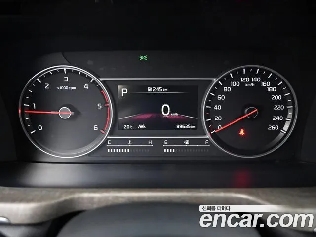 Kia Sorento Sorento 4-е поколение Дизель 2.2 2WD — Фото автомобиля 8