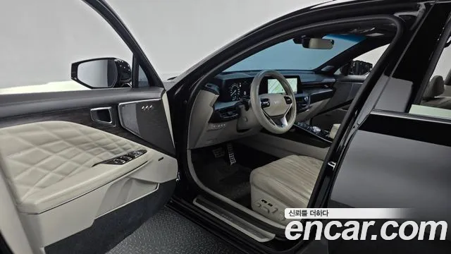 Kia K8 Hybrid — Фото автомобиля 15