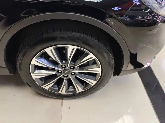 Lincoln Corsair — Фото автомобиля 6