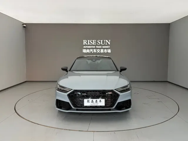 Audi A7L — Фото автомобиля 2