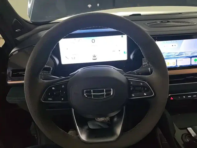 Geely Xingyue L — Фото автомобиля 10