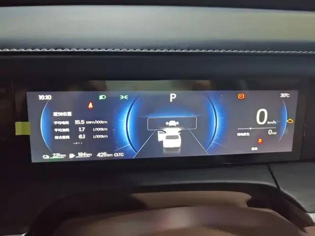 Wuling Starlight L — Фото автомобиля 14