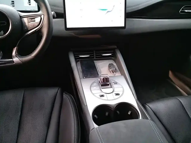 BYD Seal 06 — Фото автомобиля 13