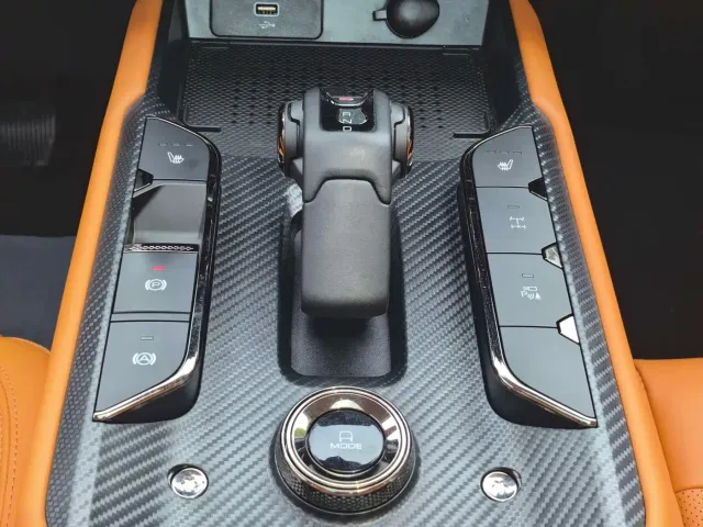 Haval Haval Meng Long NEV 2023 Model Hi4 145 Explorer Edition — Фото автомобиля 7