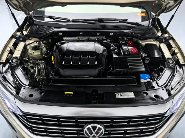 Volkswagen Passat — Фото автомобиля 10