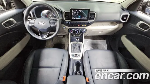 Hyundai Venue — Фото автомобиля 7