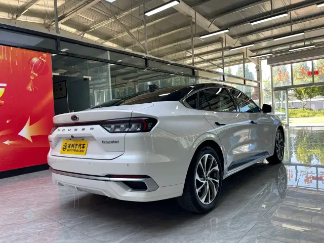 Ford Mondeo — Фото автомобиля 4