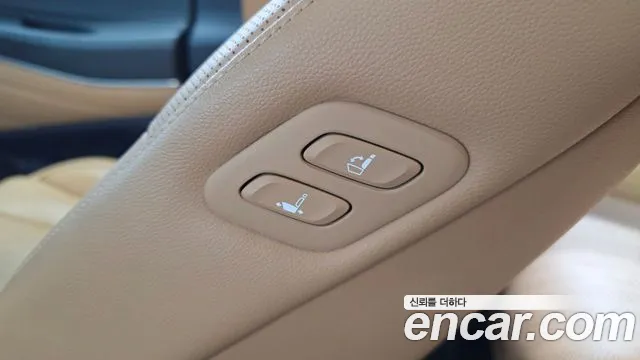 Genesis GV80 2.5T Бензин AWD — Фото автомобиля 28