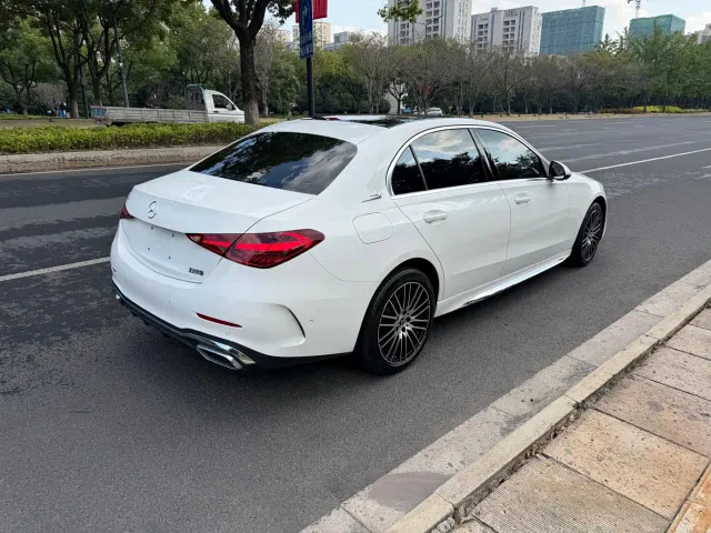 Mercedes-Benz C-Class — Фото автомобиля 7