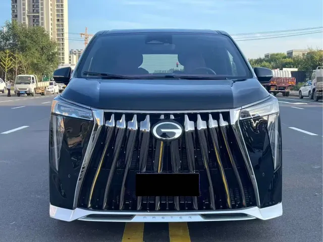 GAC Trumpchi Trumpchi M8 2024 Patriarch Series Twin Engine Flagship Edition — Фото автомобиля 2