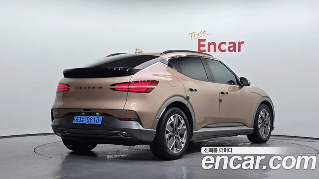 Genesis GV60 — Фото автомобиля 2