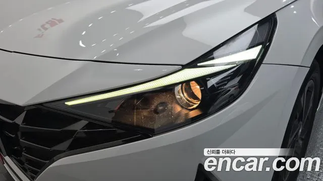 Hyundai Avante CN7 — Фото автомобиля 7