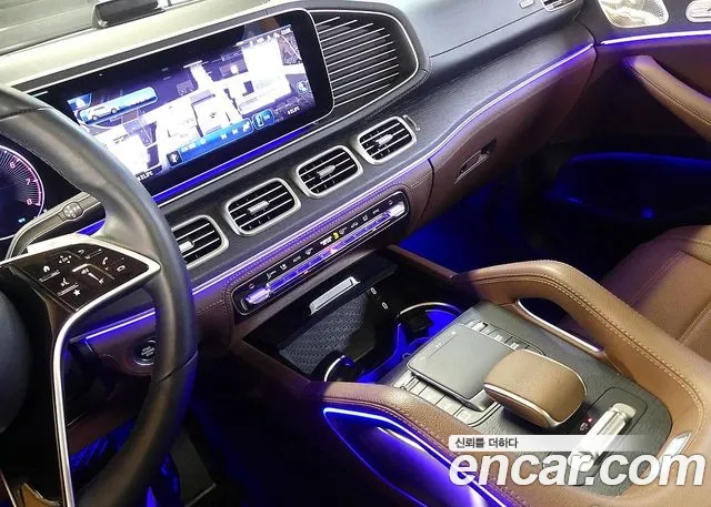 Mercedes-Benz GLE-Class — Фото автомобиля 13