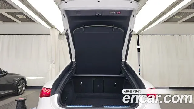 Mercedes-Benz EQS — Фото автомобиля 20