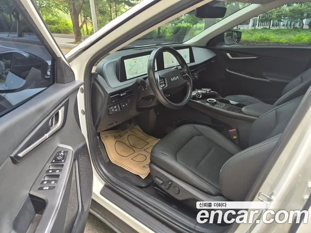 Kia EV6 Long Range — Фото автомобиля 2