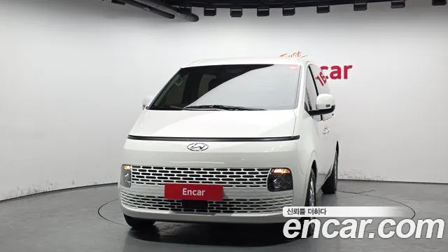 Hyundai Staria Staria Карго 5 мест — Фото автомобиля 2
