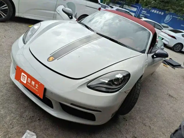 Фотография автомобиля — Porsche 718